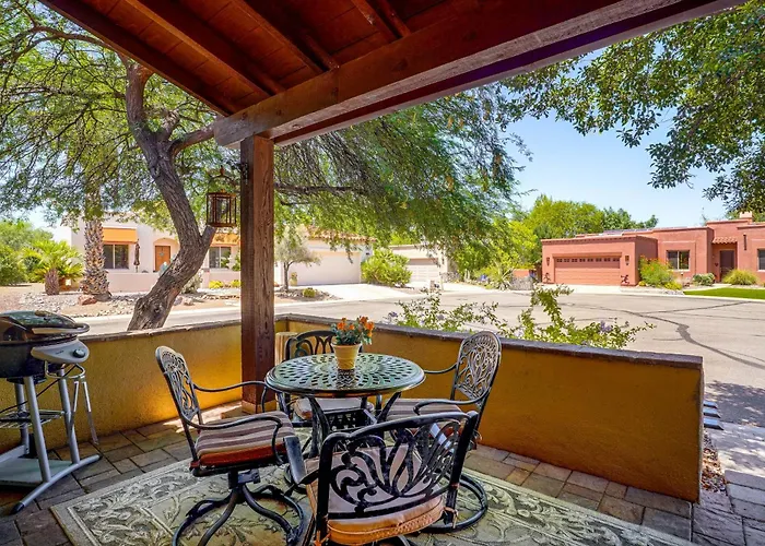 Historic Artist Village & Golf Casita Apartment